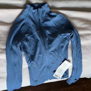 New Lululemon cropped blue jacket